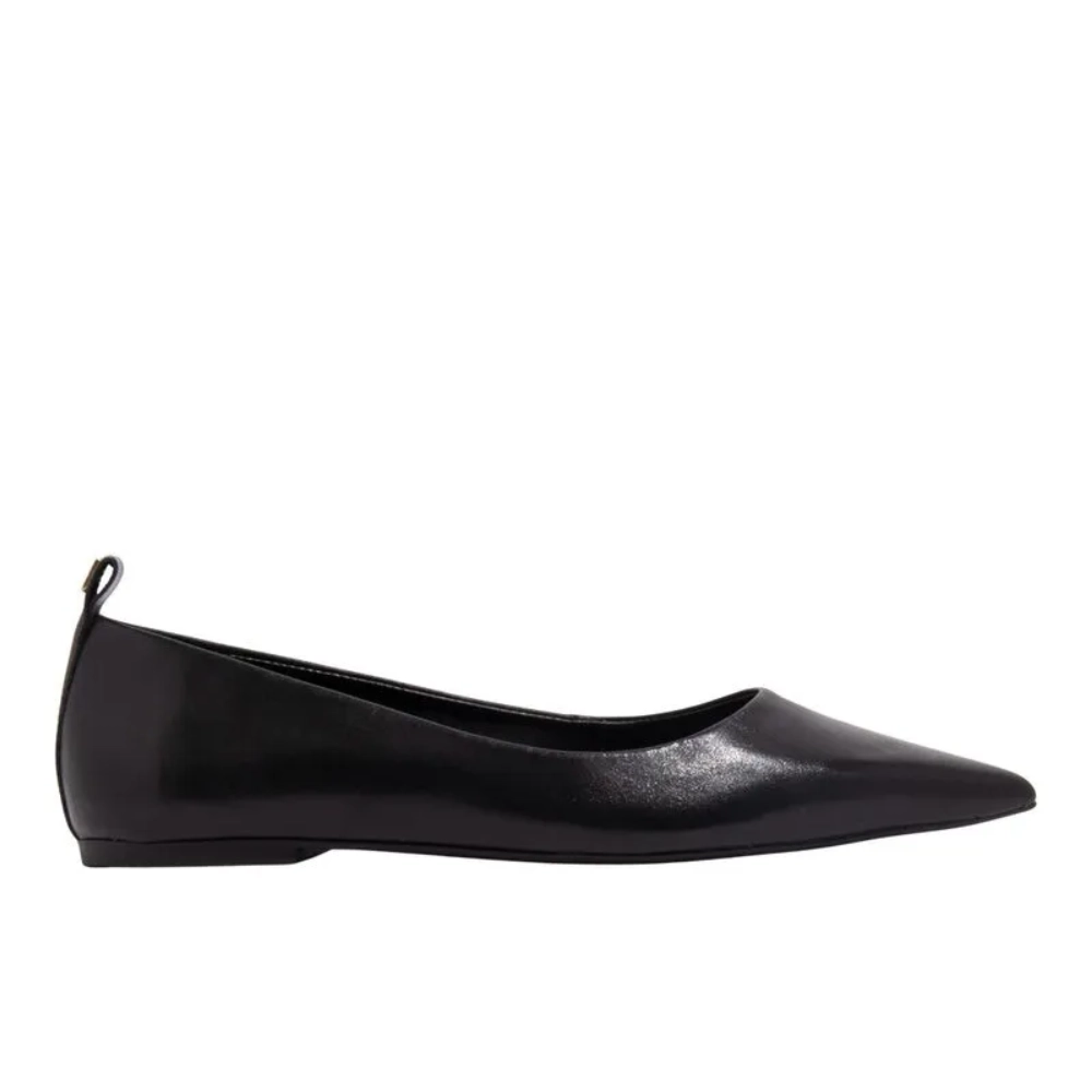 Sapatilha Couro Nobre Soft Preto Bico Fino - Santa Lolla